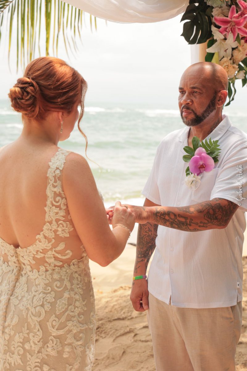 Elopement in Costa Rica - Punta Uva Beach, Puerto Viejo de Talamanca