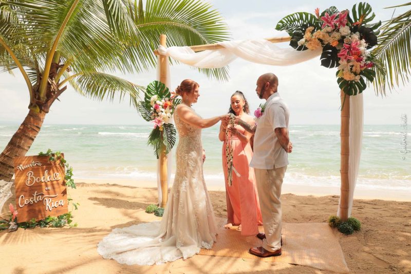 Elopement in Costa Rica - Punta Uva Beach, Puerto Viejo de Talamanca