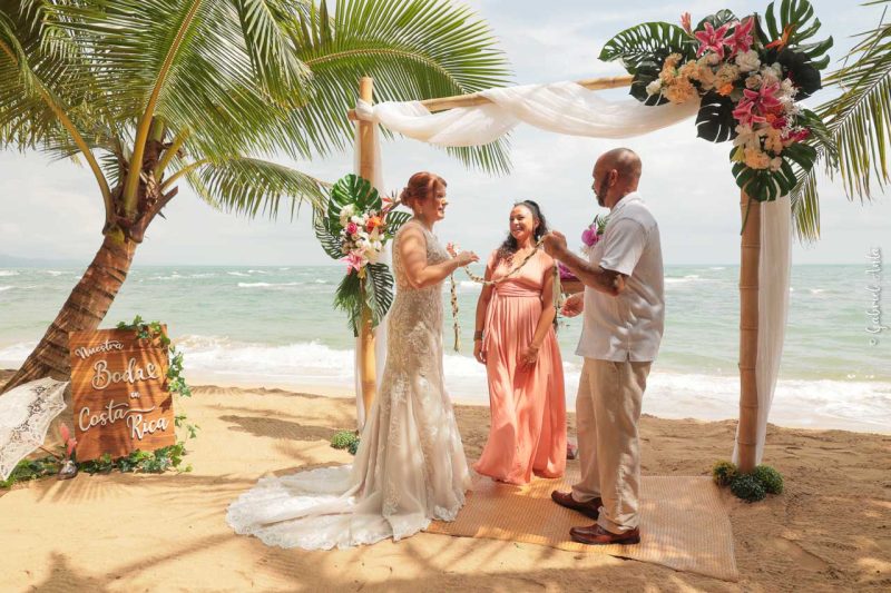 Elopement in Costa Rica - Punta Uva Beach, Puerto Viejo de Talamanca