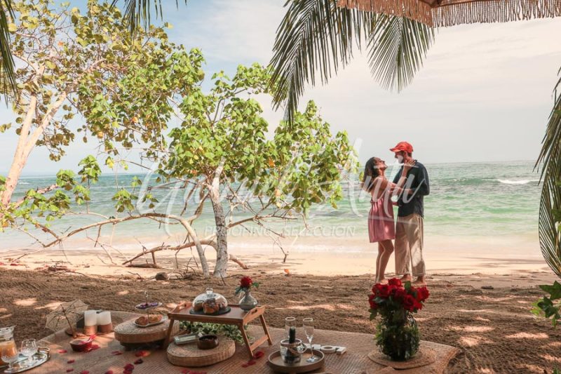 Pedida de Matrimonio en Puerto Viejo - Playa Punta Uva - Costa Rica