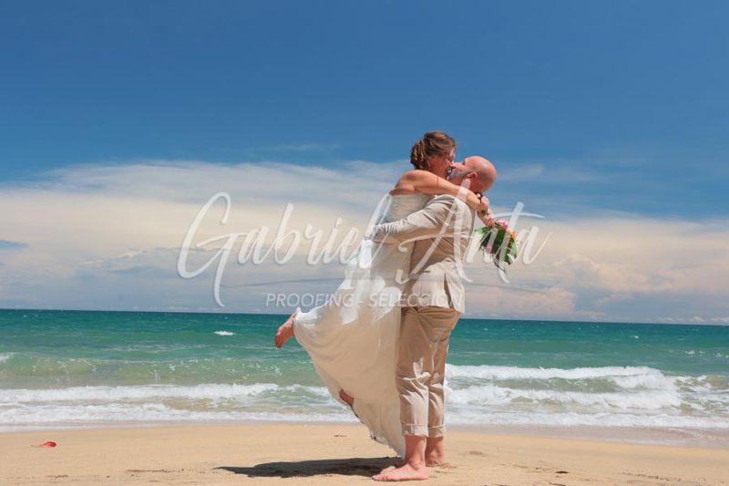 Elopement in Costa Rica - Punta Uva Beach, Puerto Viejo de Talamanca