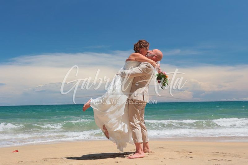 Elopement in Costa Rica - Punta Uva Beach, Puerto Viejo de Talamanca