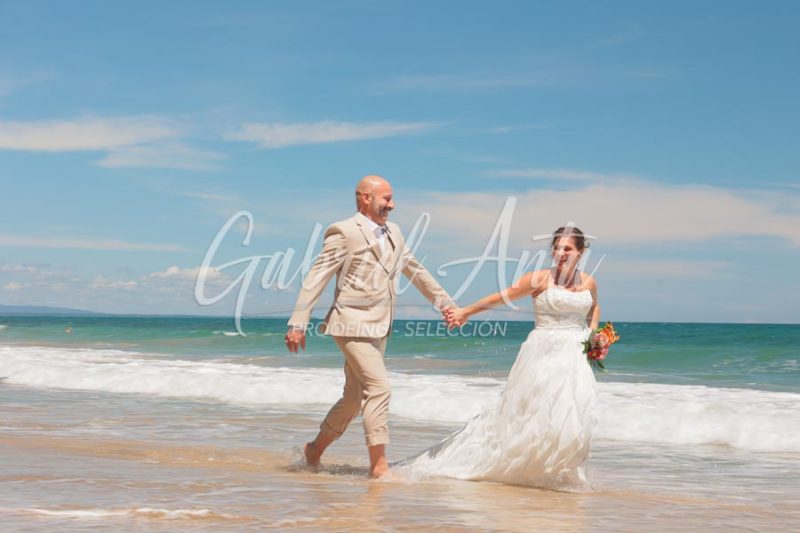 Elopement in Costa Rica - Punta Uva Beach, Puerto Viejo de Talamanca