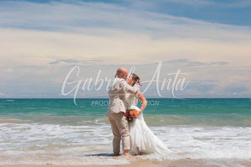 Elopement in Costa Rica - Punta Uva Beach, Puerto Viejo de Talamanca