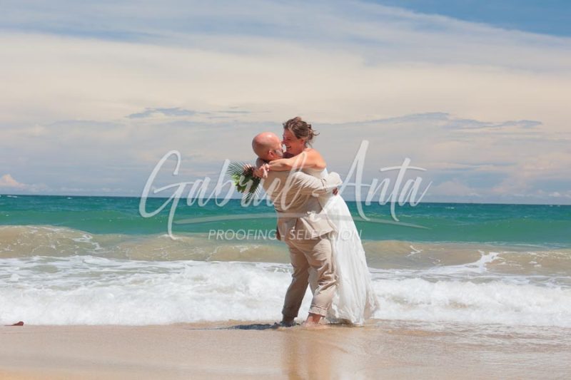 Elopement in Costa Rica - Punta Uva Beach, Puerto Viejo de Talamanca