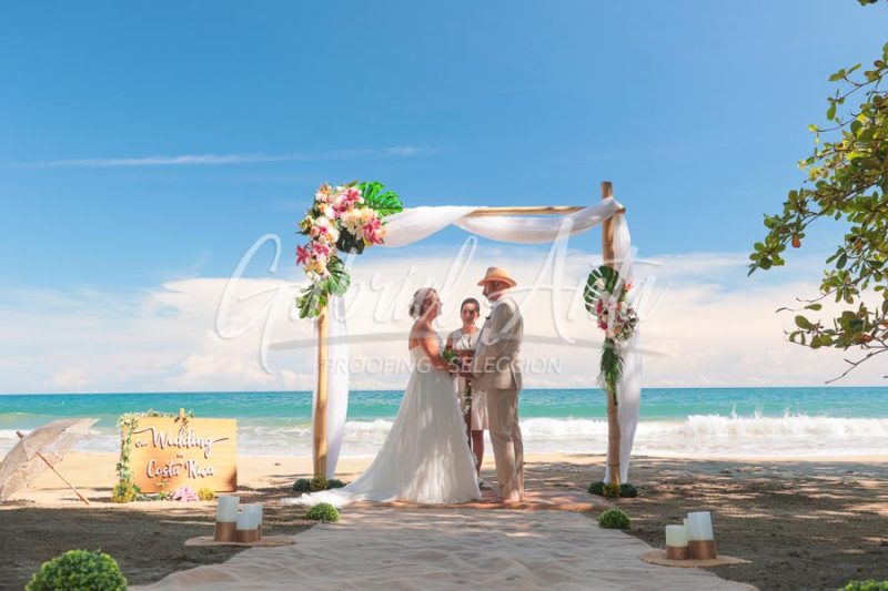 Elopement in Costa Rica - Punta Uva Beach, Puerto Viejo de Talamanca