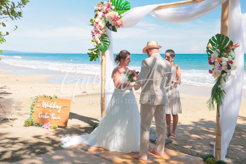 Elopement in Costa Rica - Punta Uva Beach, Puerto Viejo de Talamanca