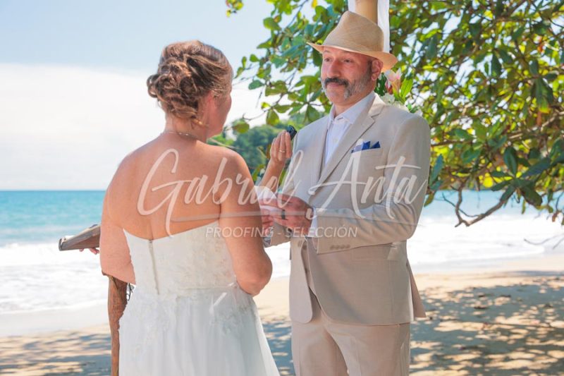 Elopement in Costa Rica - Punta Uva Beach, Puerto Viejo de Talamanca