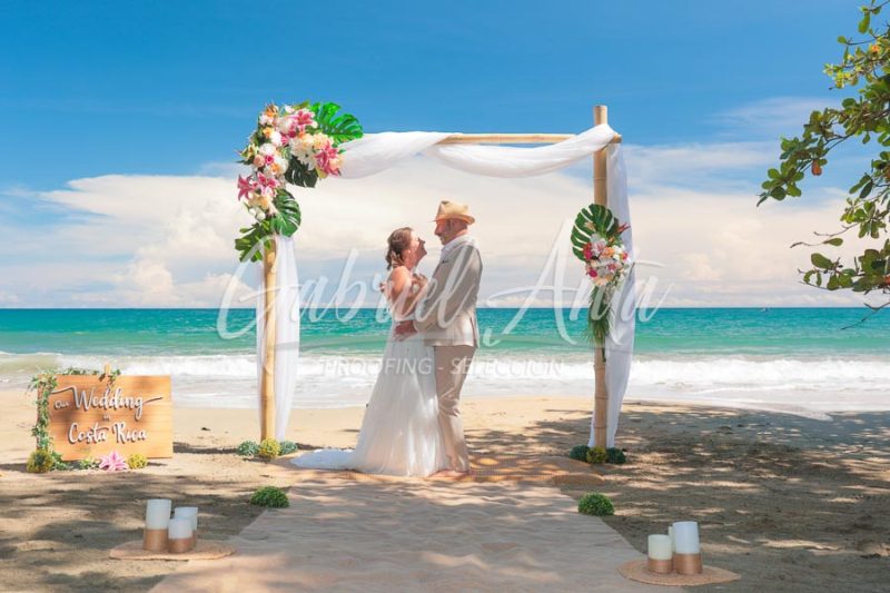 Elopement in Costa Rica - Punta Uva Beach, Puerto Viejo de Talamanca