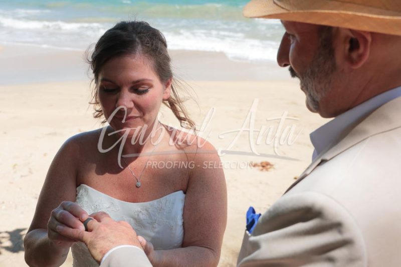 Elopement in Costa Rica - Punta Uva Beach, Puerto Viejo de Talamanca