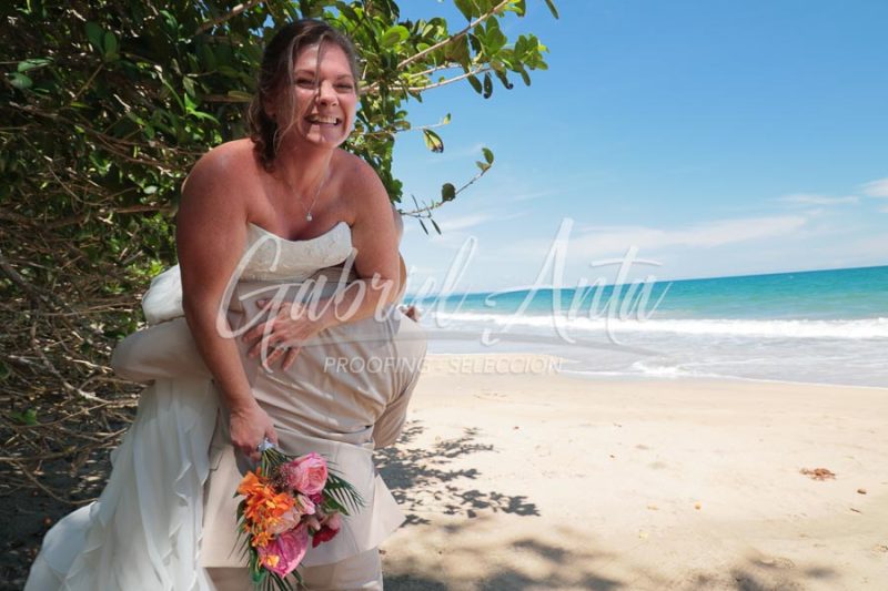 Elopement in Costa Rica - Punta Uva Beach, Puerto Viejo de Talamanca