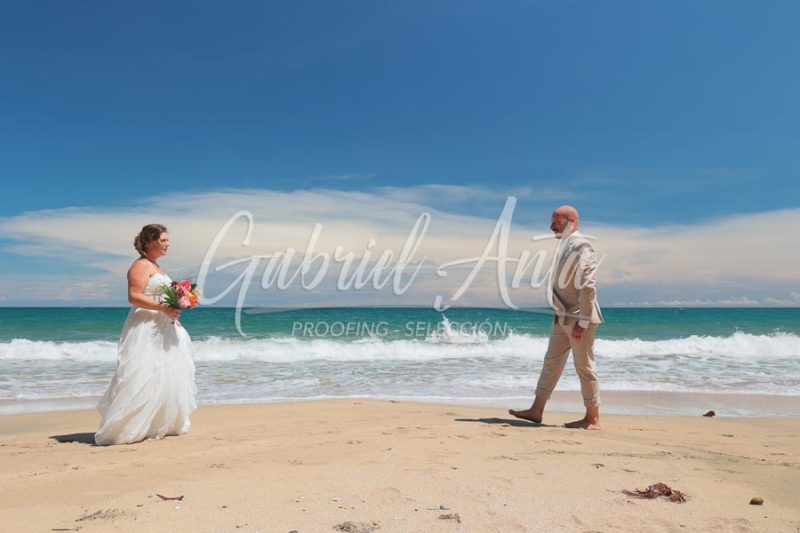 Elopement in Costa Rica - Punta Uva Beach, Puerto Viejo de Talamanca