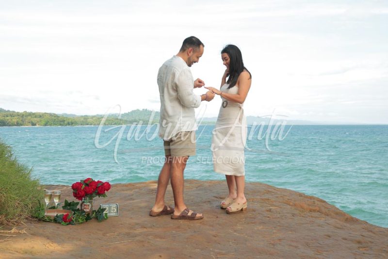 Propuesta de Matrimonio en Puerto Viejo - Playa Punta Uva - Costa Rica