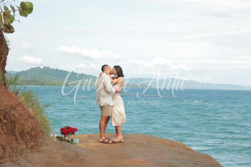 Propuesta de Matrimonio en Puerto Viejo - Playa Punta Uva - Costa Rica