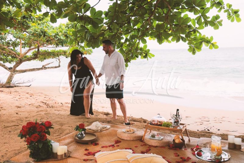 Propuesta de Matrimonio en Puerto Viejo - Playa Punta Uva - Costa Rica