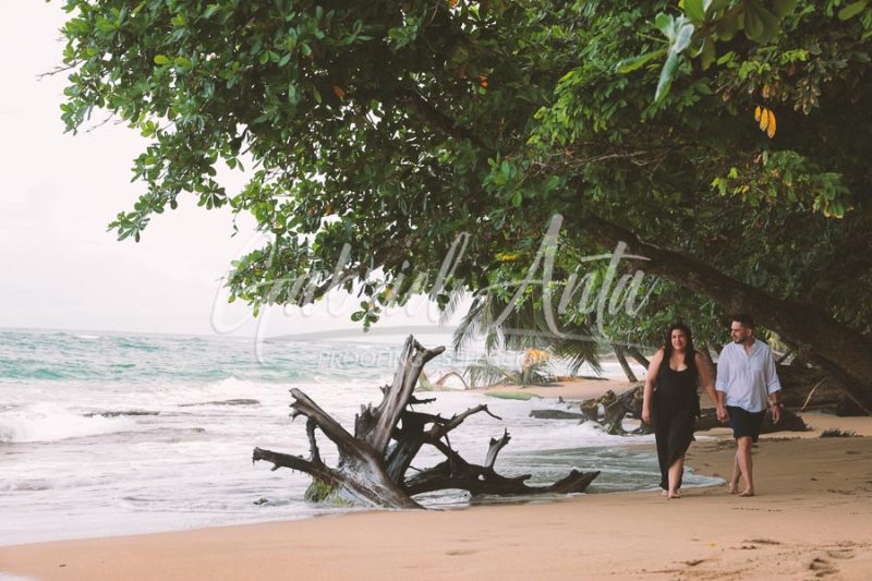 Propuesta de Matrimonio en Puerto Viejo - Playa Punta Uva - Costa Rica